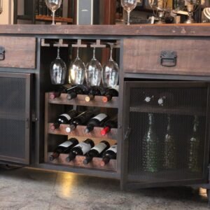 Aparador rustico de madera de pinotea y estructura de hierro modelo Mercedes