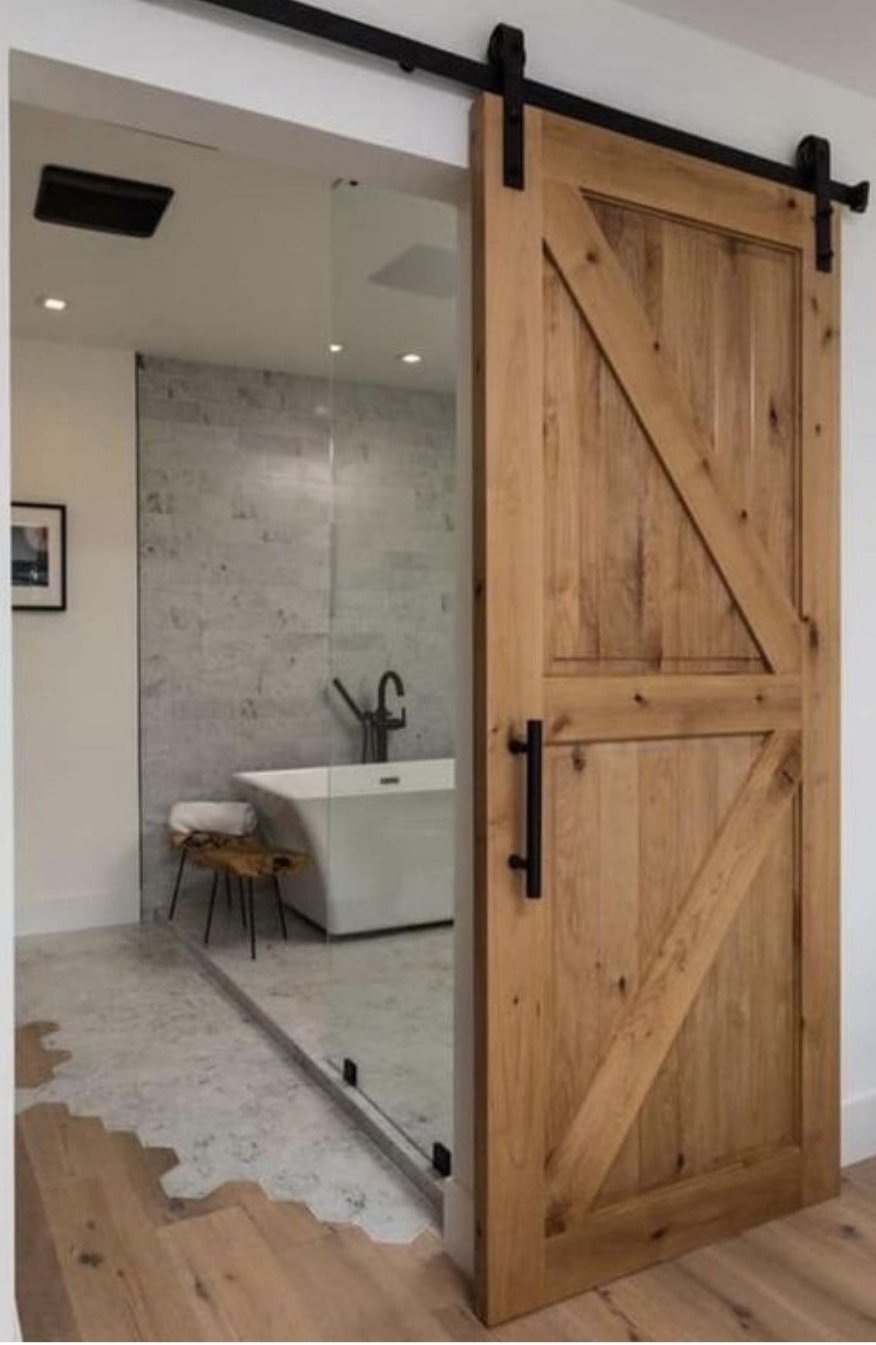 Puerta corredera de madera rústica